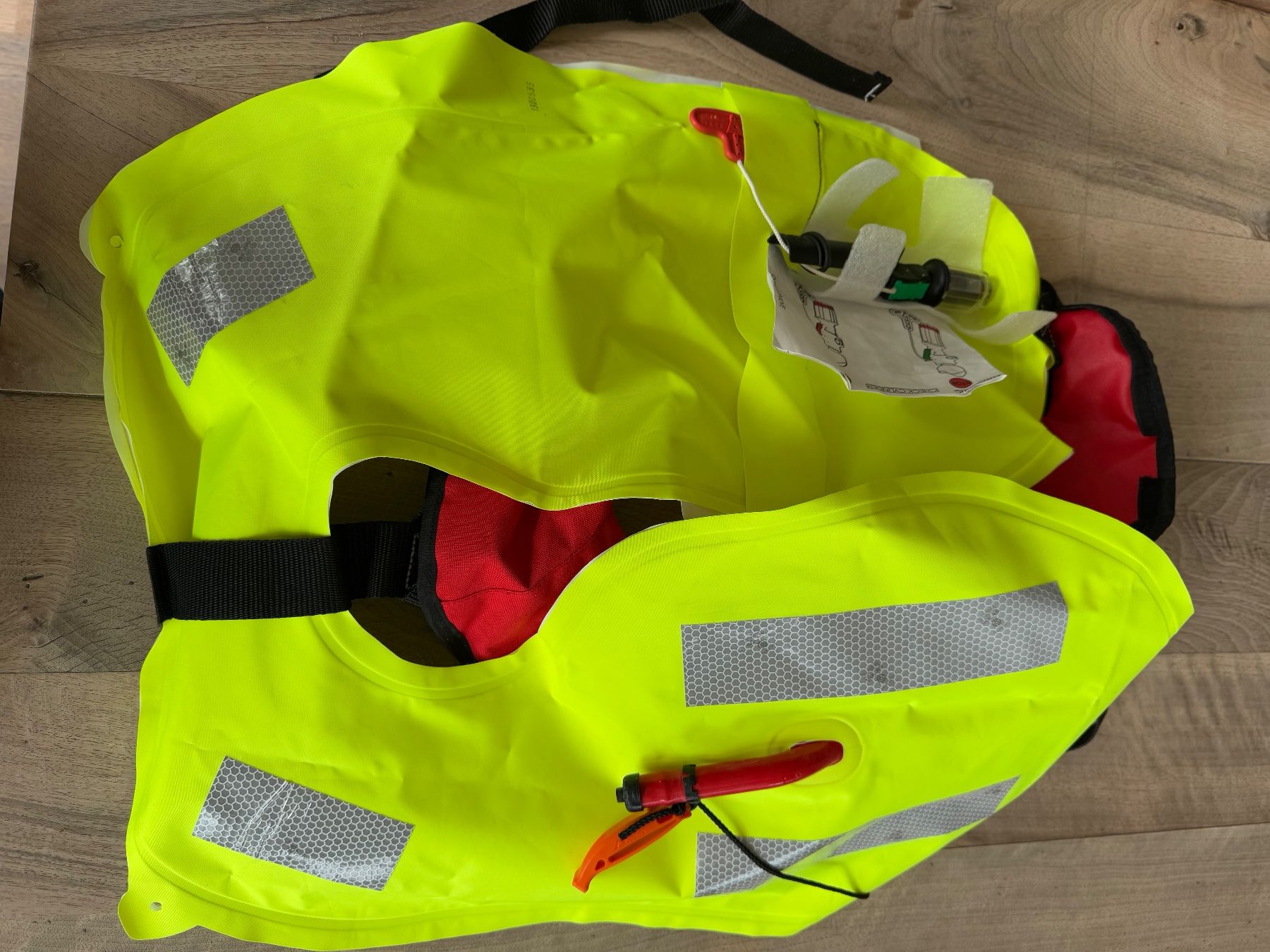 Giubbotti di salvataggio: Gilet de sauvetage – Nuovo (secondo la descrizione) da Biel/Bienne venduto da Philemon02 1