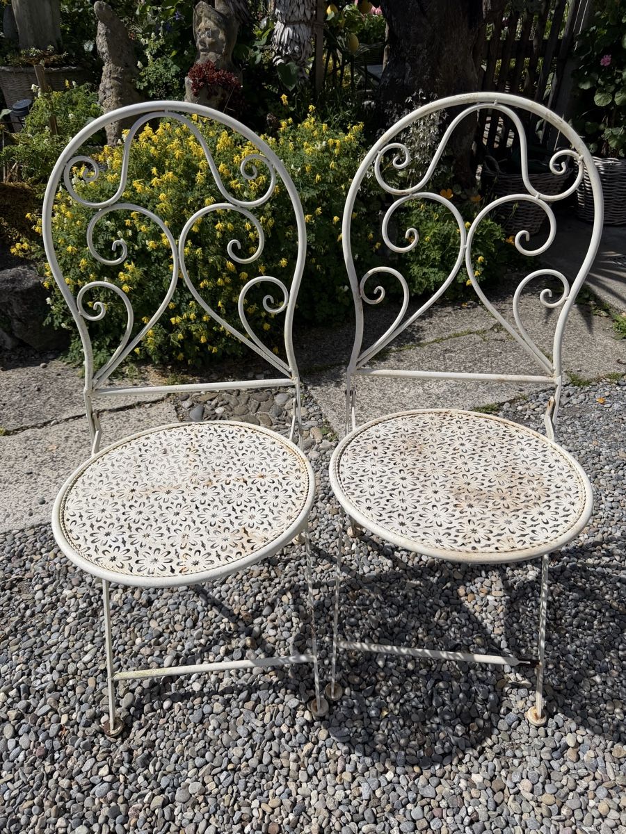 Sedie: 2 Gartenstühle aus Metall – Usato da Pfäffikon ZH venduto da lenaviktoria