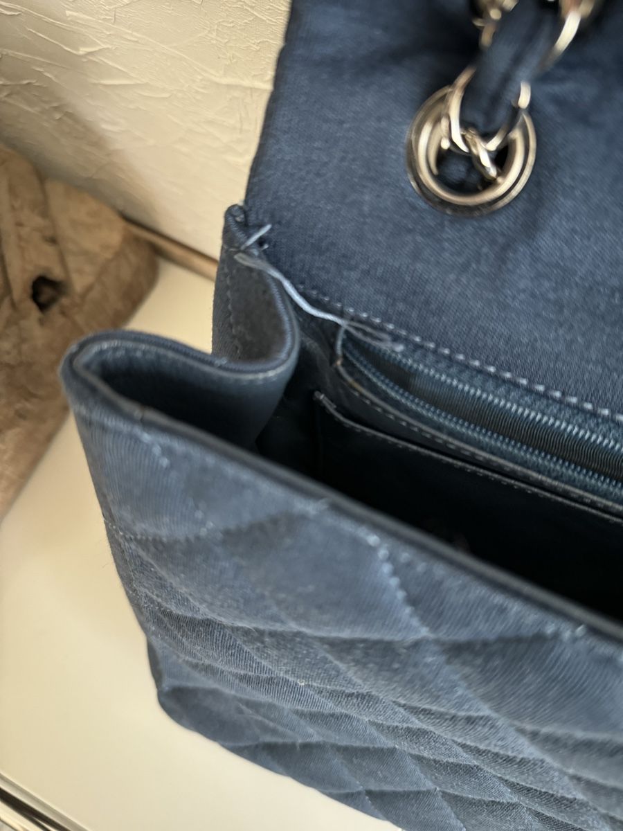 Chanel Borse da donna: Chanel Maxi Jersey top Zustand – Usato da Zürich venduto da Lela_ 4