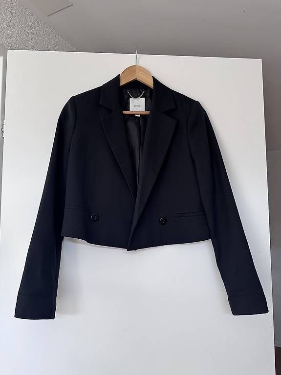 Giacche: Cropped Blazer von Next – Usato da Glattbrugg venduto da Blogger73 1