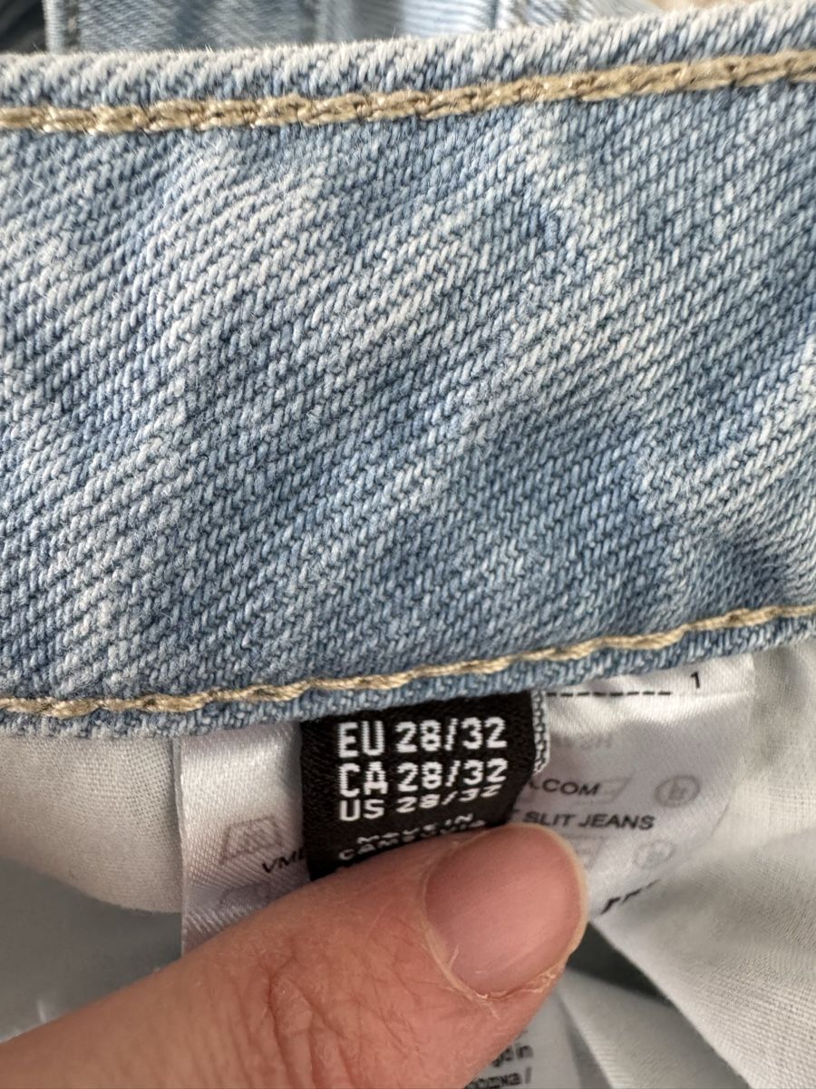 Vero Moda Jeans: hellblaue Jeans, Grösse 28/32 – Nuovo (secondo la descrizione) da Staufen venduto da M19M 3