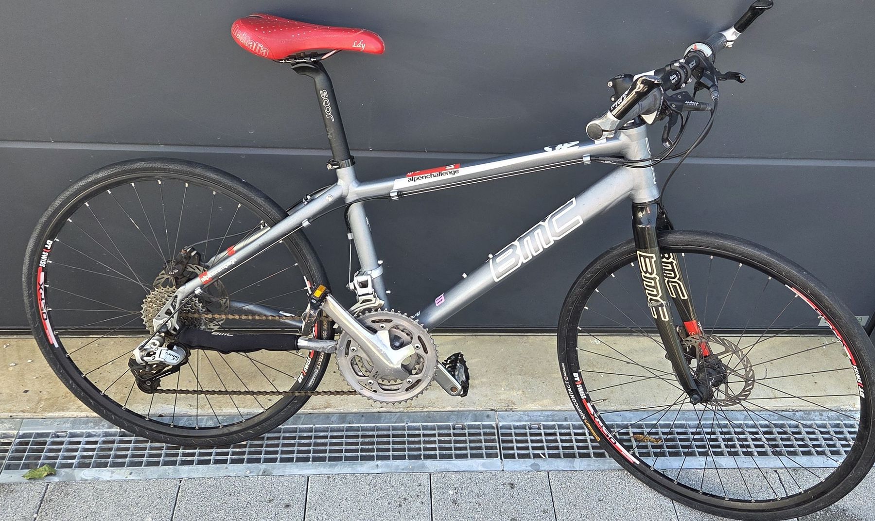 BMC Biciclette: BMC Alpenchallenge vélo argent S – Usato da Eysins venduto da DCO_80