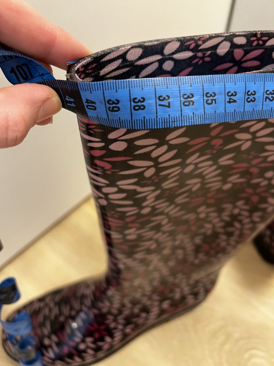 Scarpe da donna: Geblümte Regenstiefel, Größe 40 – Usato da Zürich venduto da GOJ_fr6c 7