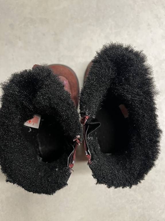 Scarpe per ragazzi: Kinderschuhe / Winterstiefel Gr. 20 – Usato da Goldiwil (Thun) venduto da Sarahrohrer 2