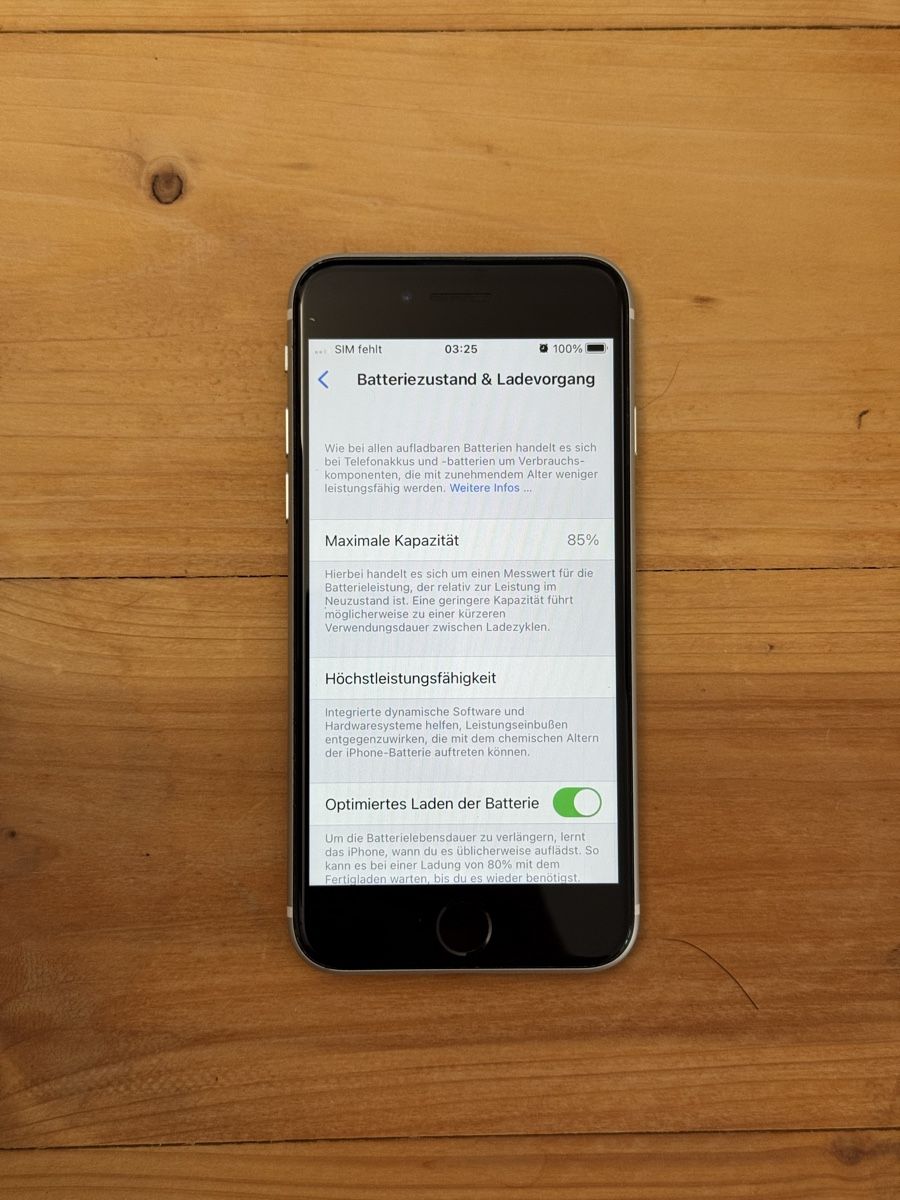 Apple Portables: iPhone SE 2nd Gen 256GB white with Box Good Condition – D'occasion à Wetzikon ZH par sackheimbeutlin 4