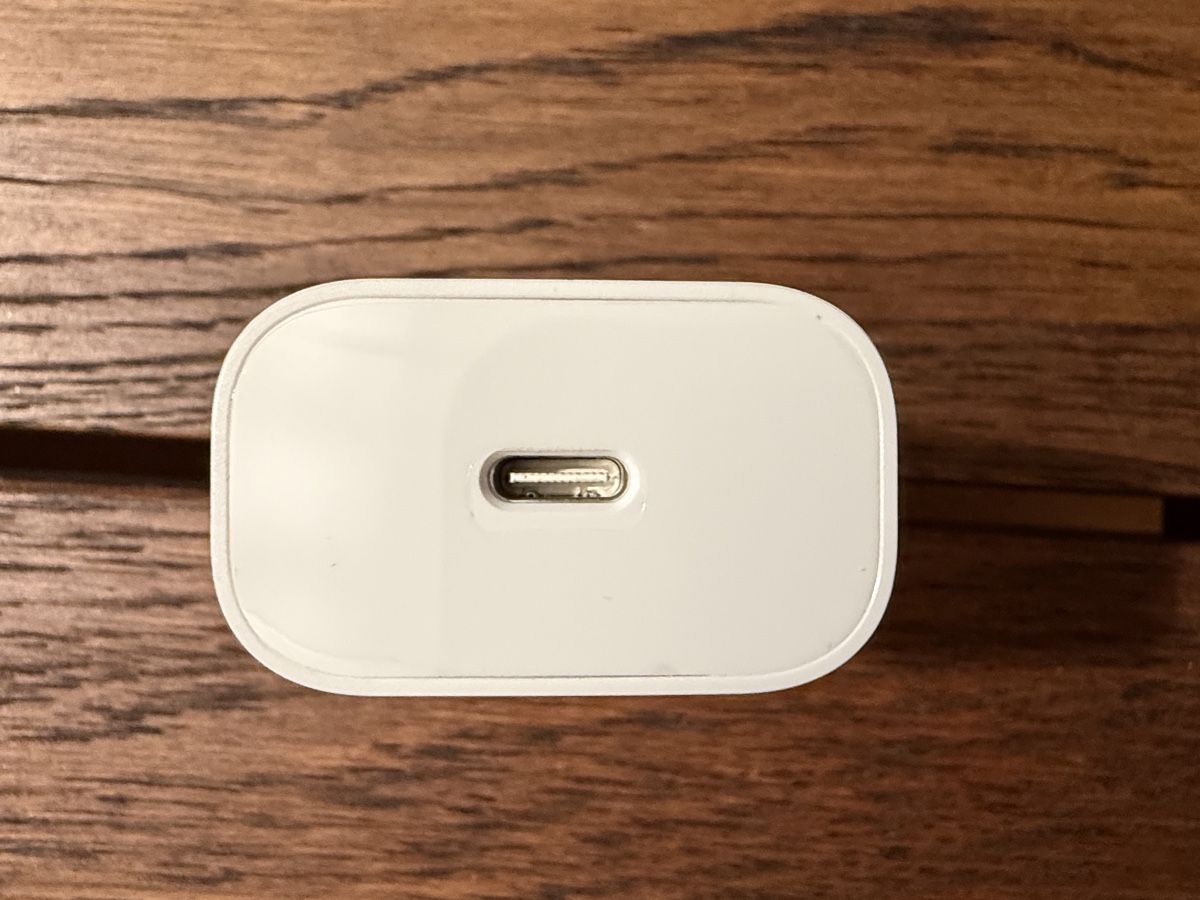 Belkin Chargements: Belkin BOOST CHARGE Wall Charger 25W USB-C – D'occasion à Luzern par Roeschuko 3