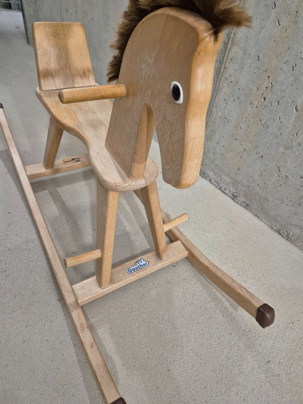Geuther Spielzeuge: Geuther Schaukelpferd – Gebraucht aus Aarburg von i_c6r8 1