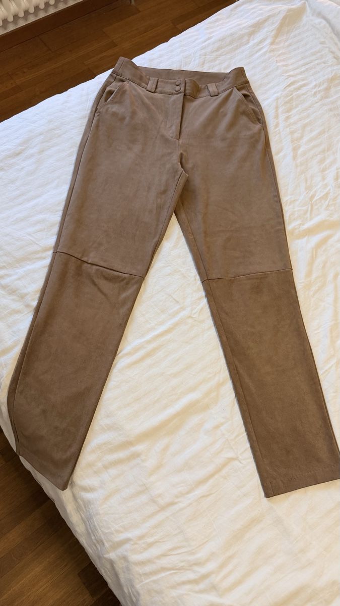 Manor Pantaloni: Manor Hose Gr. S / 36 Wildleder-Optik – Nuovo (secondo la descrizione) da Bonstetten venduto da AngelaF23 1