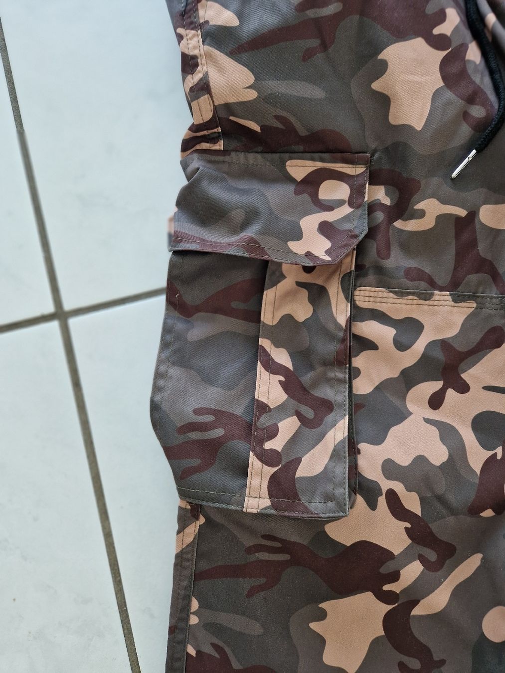 Pantaloni: Cargo Pants Camouflage  – Nuovo (secondo la descrizione) da Bassersdorf venduto da DonSolo 3
