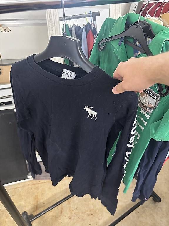 Maglioni & Felpe: Abercrombie and Fitch Sweater – Usato da Erlenbach ZH venduto da leo_6yw9