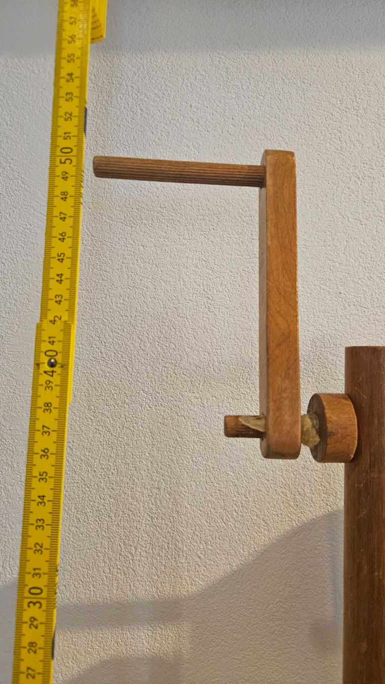 Giochi: Vecchio gioco di legno a manovella – Usato da Melano venduto da H-Sara 1