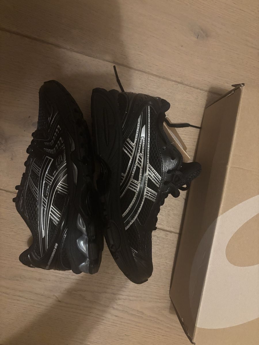 Asics Scarpe da uomo: Chaussures ASICS gel Kayano 14 – Nuovo e nell'imballaggio originale da Rochefort venduto da eli_kz9z 1