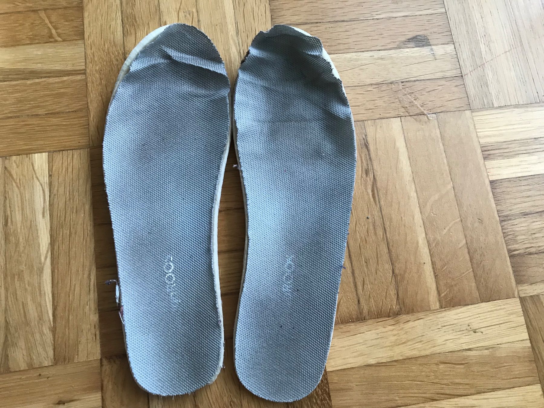 Scarpe per ragazze: Turnschuhe von KangaRoos Grösse 33 hellblau – Usato da Emmenbrücke venduto da Hathor123 8