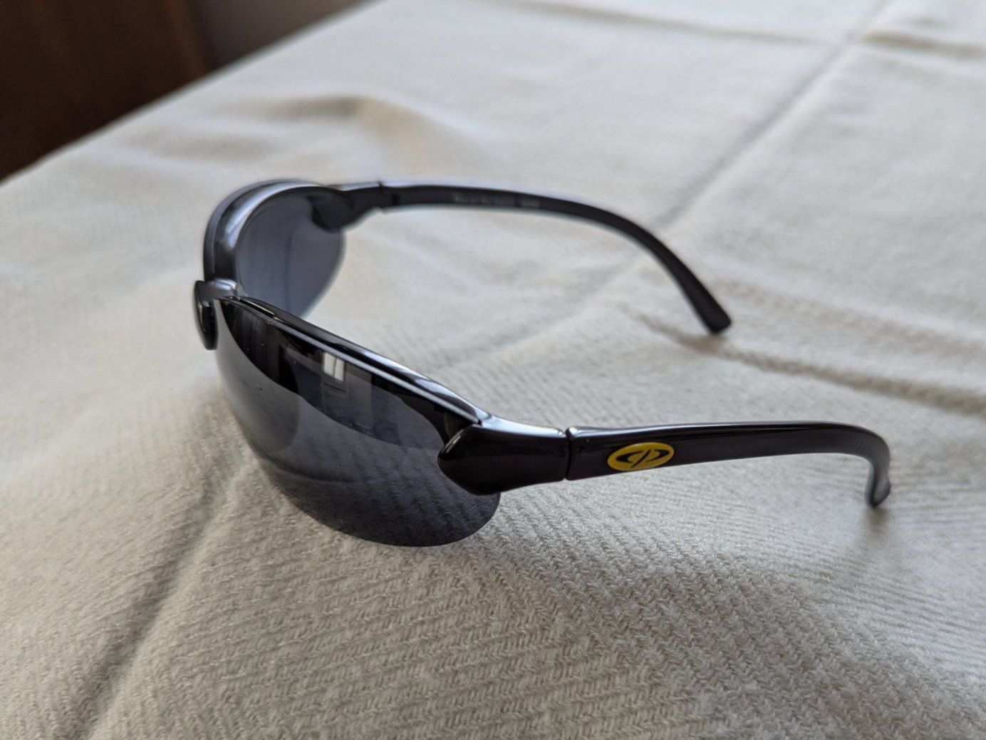 CP Occhiali & Lenti: Sonnenbrille C.P. mit Etui gebraucht – Usato da Bern venduto da aboutann