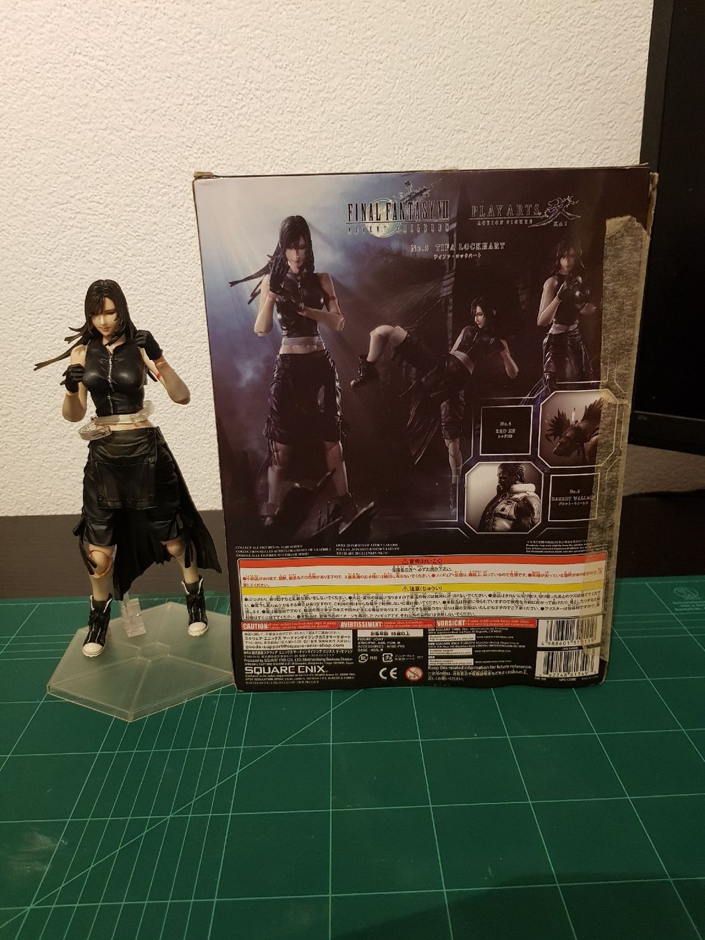 Statuette: Play Arts Action Figure Tifa Lockhart – Usato da Niedergösgen venduto da Kamui8 6