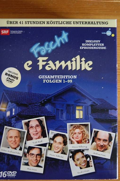 Alle DVDs: Fascht e Familie – Gebraucht aus Au ZH von Kopf