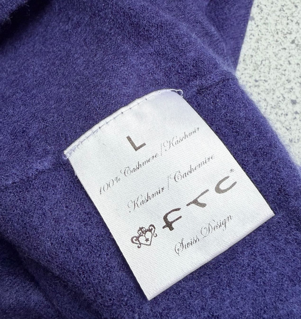 FTC Pulls & Sweat-shirts: FTC Kaschmir Pullover Gr.M – D'occasion à Unterägeri par Jutka_04 3