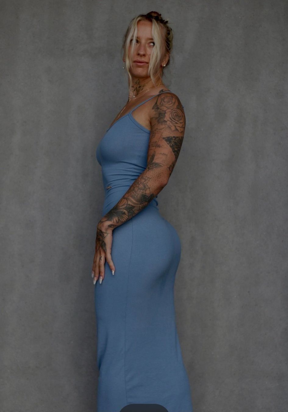 Kleider: BJ : Robe longue bleue en L – Gebraucht aus Loc von kookai84