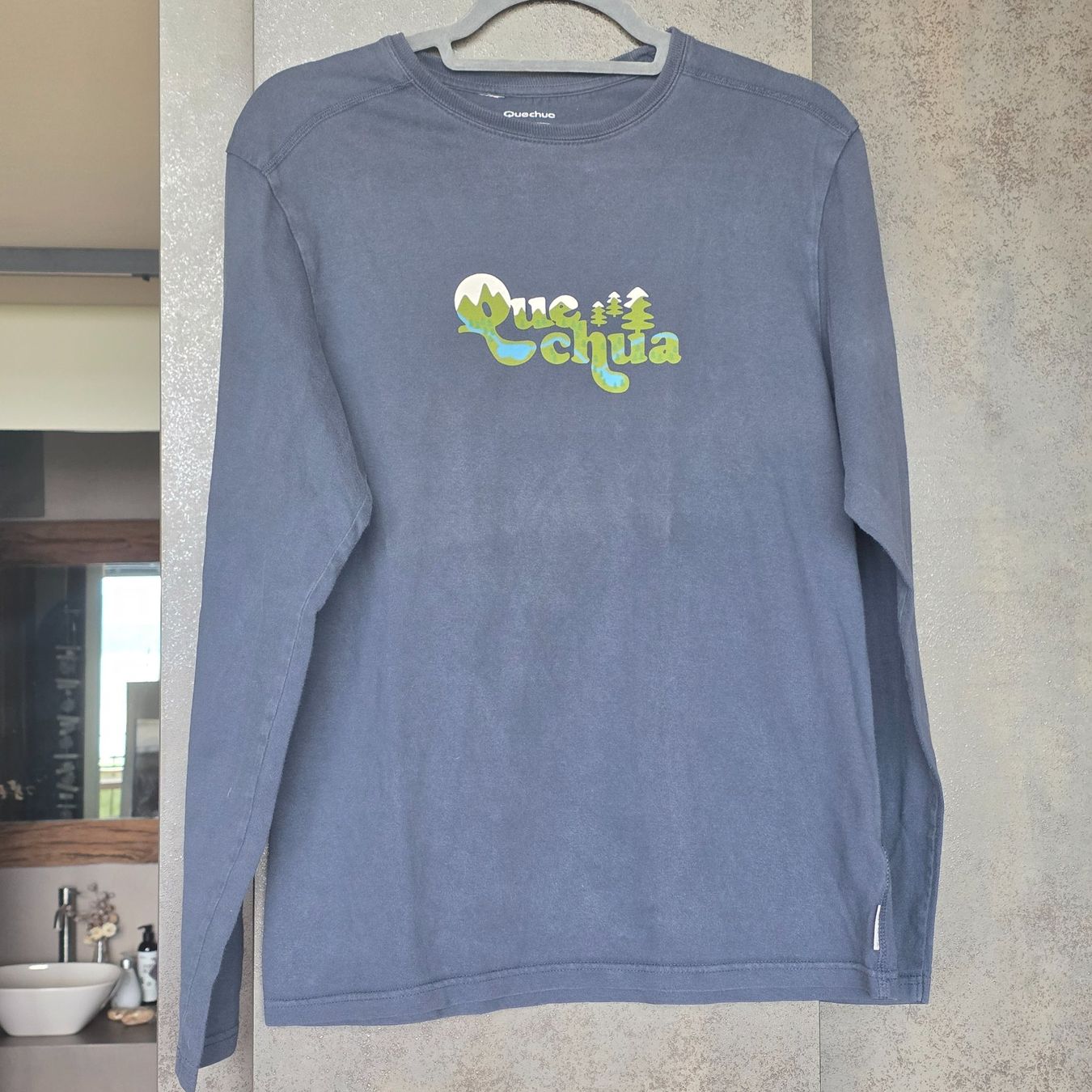 Pullover & Sweatshirts: 🐸 QUECHUA PULLOVER M BAUMWOLLE – Gebraucht aus Môtier (Vully) von Frogs