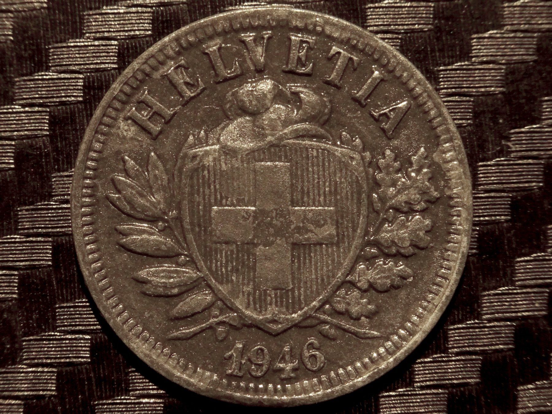 Tutti le monete: 1946 - 2 cts. 1.39 Mio.!! 2.41gr!!! – Usato da Courgenay venduto da ZubR237