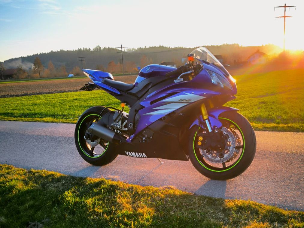 Yamaha Strasse: Yamaha YZF-R6 Racing Blue – Gebraucht aus Emmenbrücke von Jamesare 1