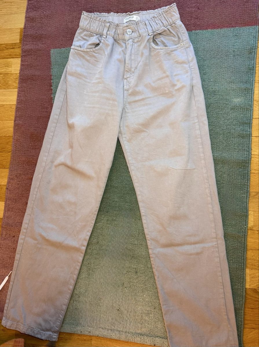 Pull&Bear Pantaloni: Pantaloni Pull&Bear grigio, taglia M – Usato da Locarno venduto da tos_tgc9