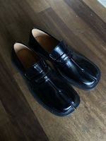 Tabi Loafers