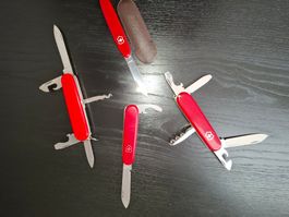 4 Victorinox Sackmesser
