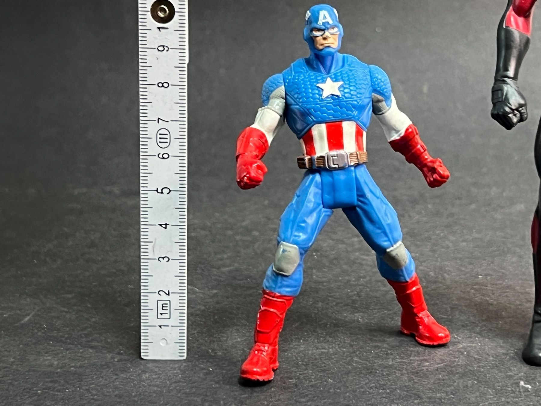 Marvel Statuette: Marvel Avengers Figuren – Usato da Ennetbaden venduto da mapa05 3