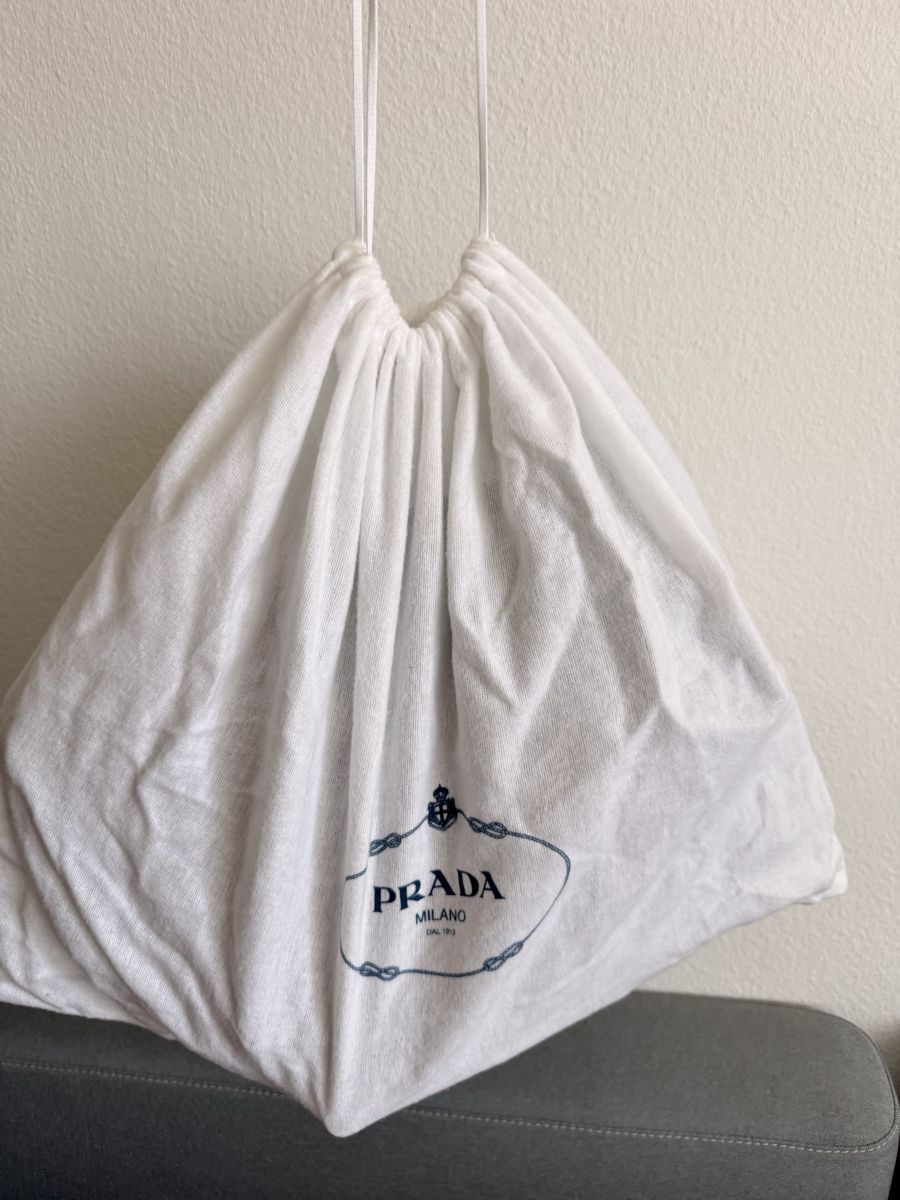 Prada Borse: Prada Traveller Schultertasche aus Re-Nylon – Usato da Zürich venduto da elsa382991 9