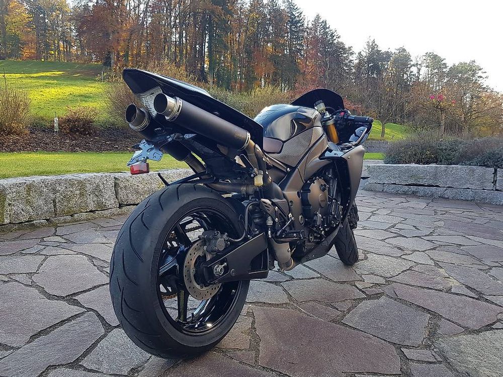 Yamaha YZF-R1 (2010) (Gebraucht) in Sursee für CHF 8100 – nur Abholung ...