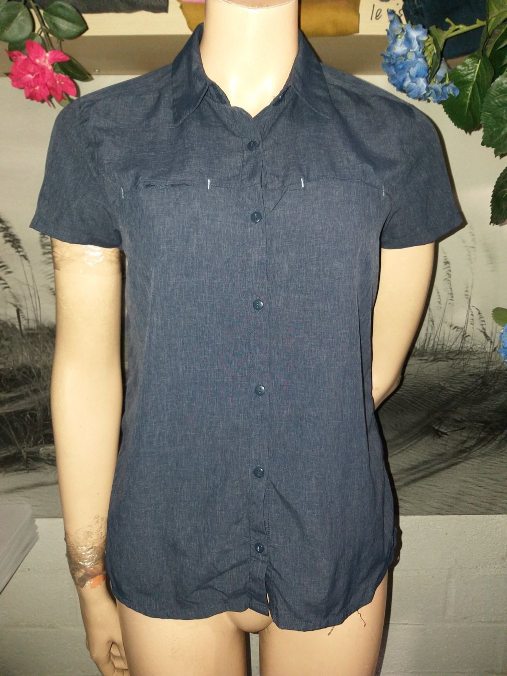 Mckinley Blusen: MC KINLEY Blouse / Bluse DRY-PLUS taille / Grosse 36 CH – Gebraucht aus Cossonay-ville von Super-Price-Quality