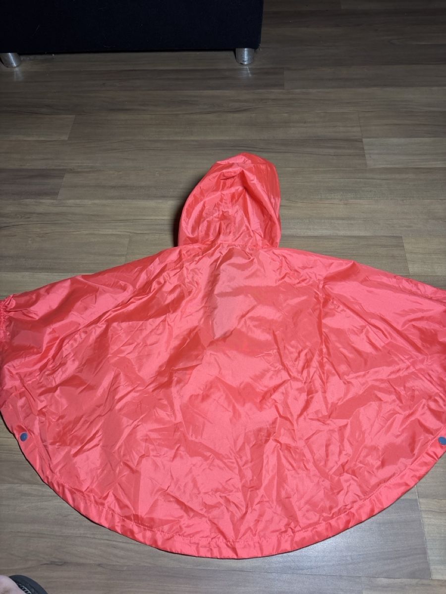 Giacche & Cappotti: Kinder Regenponcho Quechua Gr. 89-102 – Usato da Ehrendingen venduto da Katy28 3