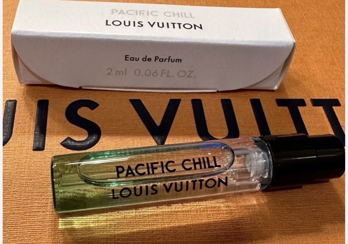 Louis Vuitton Profumi & Eau de Toilette: Louis Vuitton Imagination und Pacific Chill Sample – Nuovo e nell'imballaggio originale da Baden venduto da Goldbaum 1