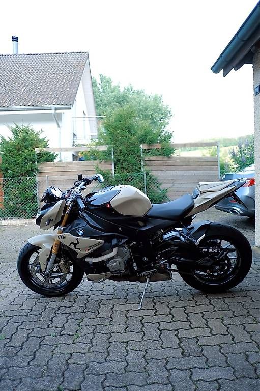 BMW Strada: BMW S1000R Top Zustand – Usato da Zürich venduto da nan_mf8c 2