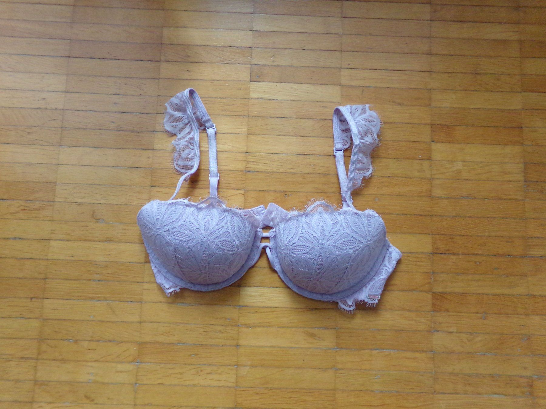 Altra biancheria intima: Damen BH violett  Gr. Ca 75 C – Usato da Winterthur venduto da Jessi_di 2