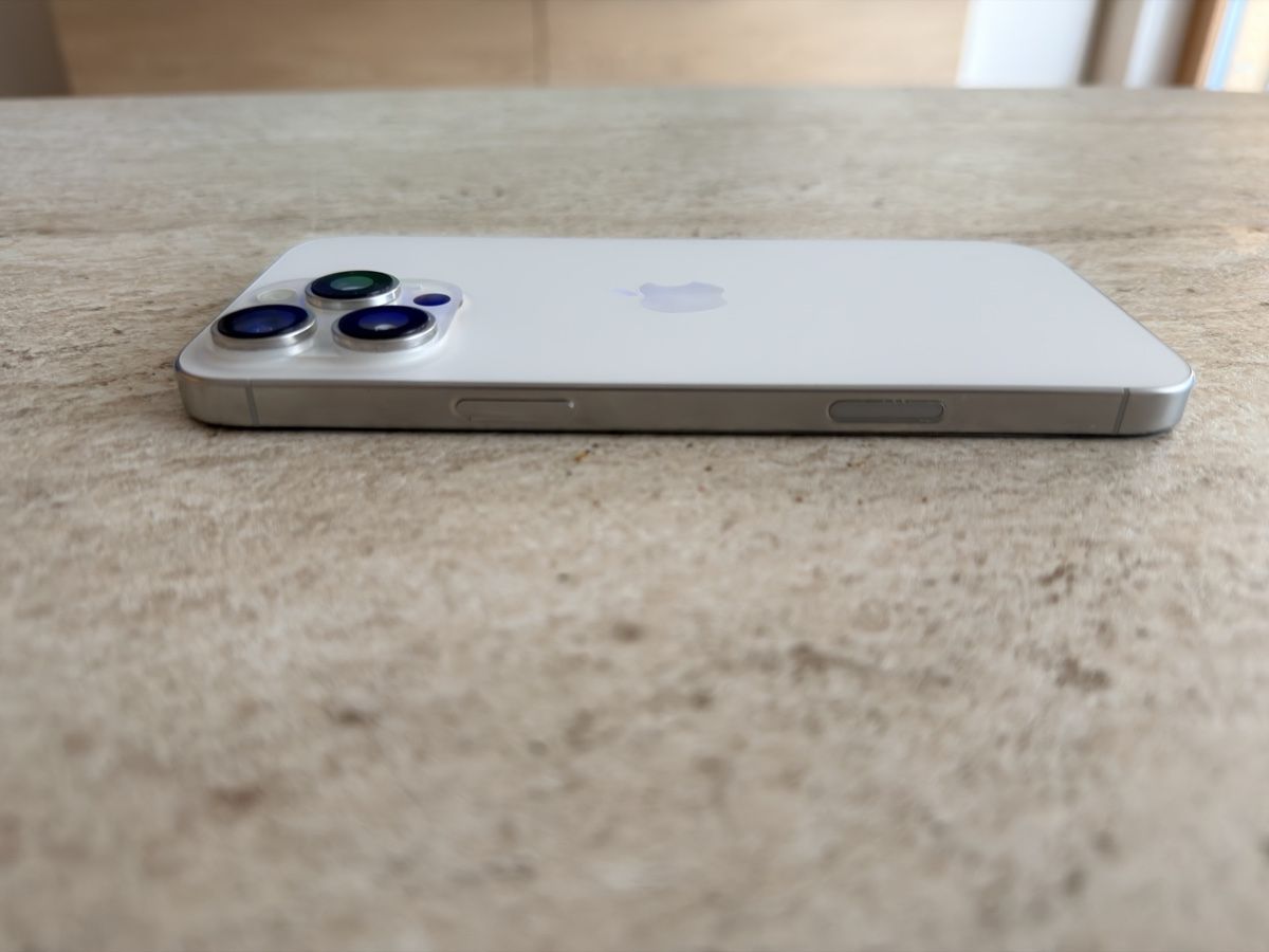 Apple Handys / Smartphones: Iphone 16 pro max – Neu (gemäss Beschreibung) aus Oberarth von tamarape 2