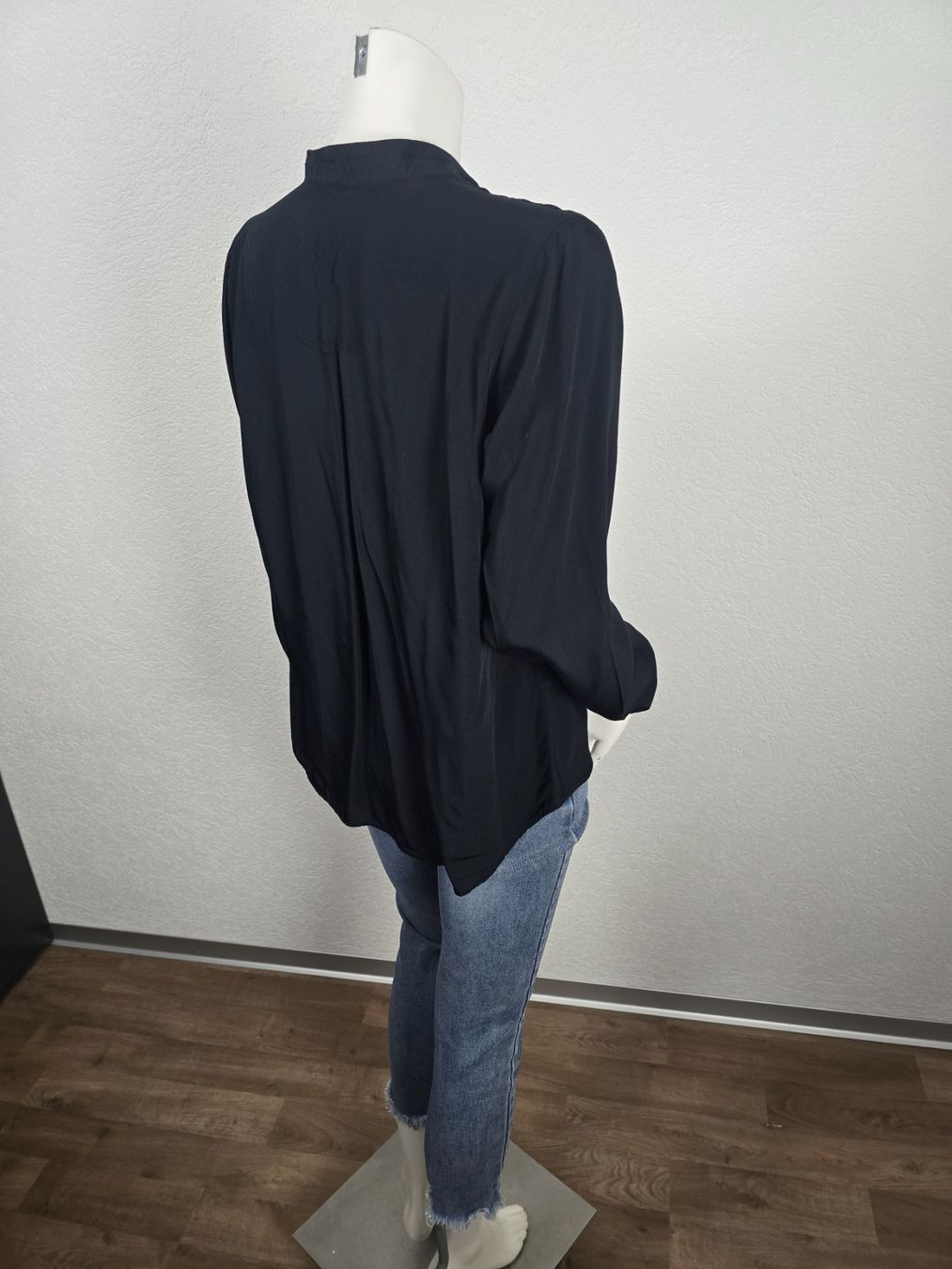 Mango Chemisiers: MANGO Blouse fluide T38 – D'occasion à Les Verrières par kitel79 8