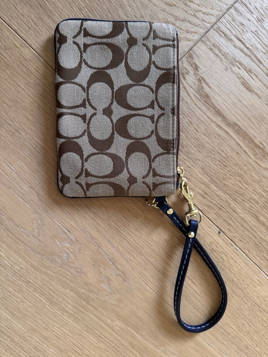 Coach Sacs femmes: Coach Wristlet  – D'occasion à Hausen am Albis par Mely182 1