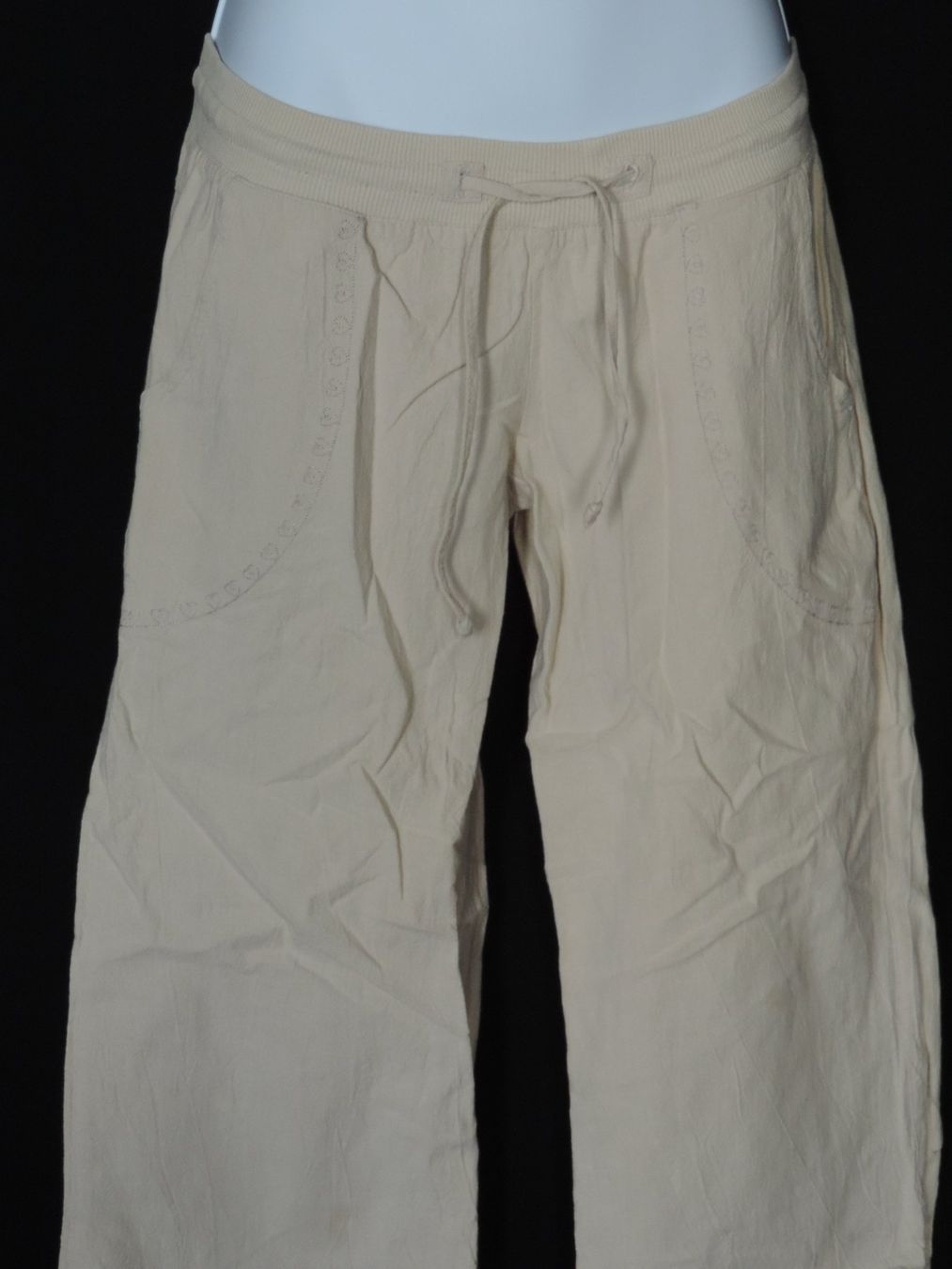 Hosen: pantacourt vero moda beige – Gebraucht aus Genève von Axelle333 5