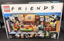 LEGO Ideas Friends Central Perk 21319