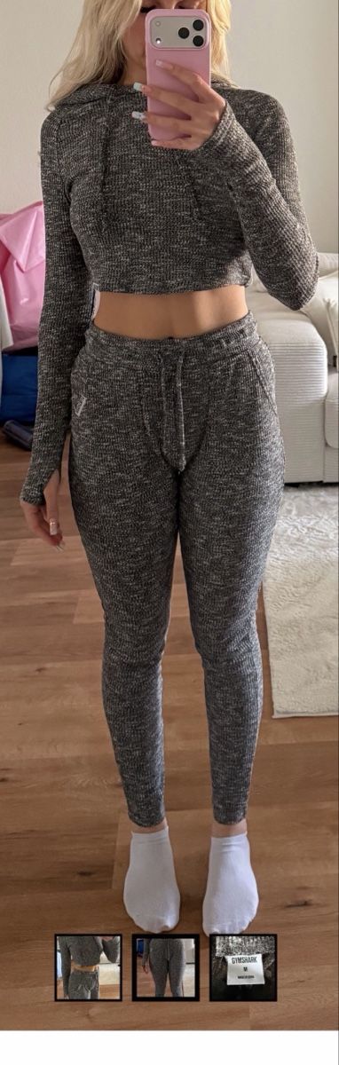 Gymshark Lotti di vestiti: Gymshark Crop Set – Nuovo (secondo la descrizione) da Subingen venduto da lor_z2sv 1