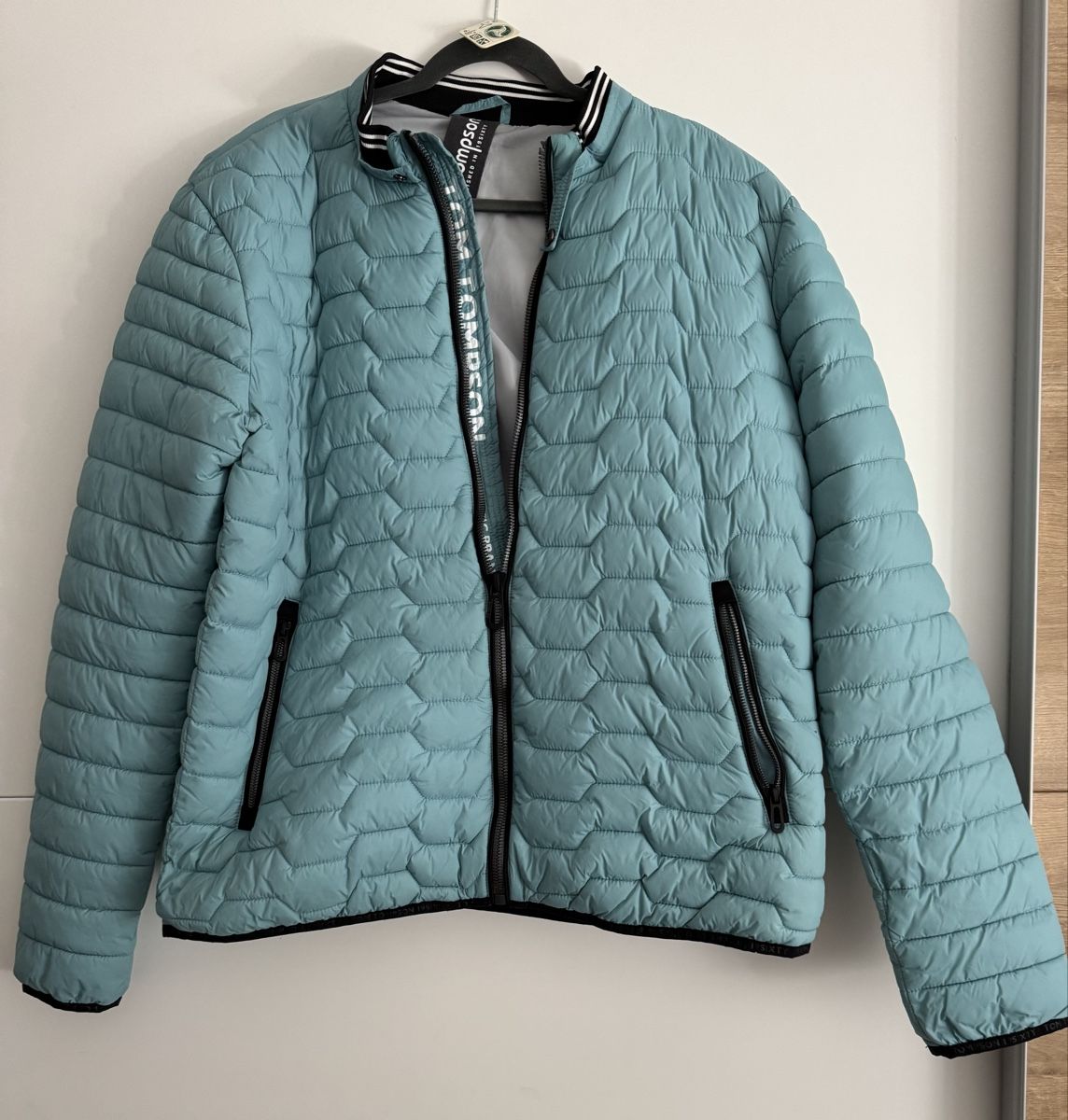 Giacche: Tom Tompson Jacke XL – Usato da Safenwil venduto da Ludmila_2807