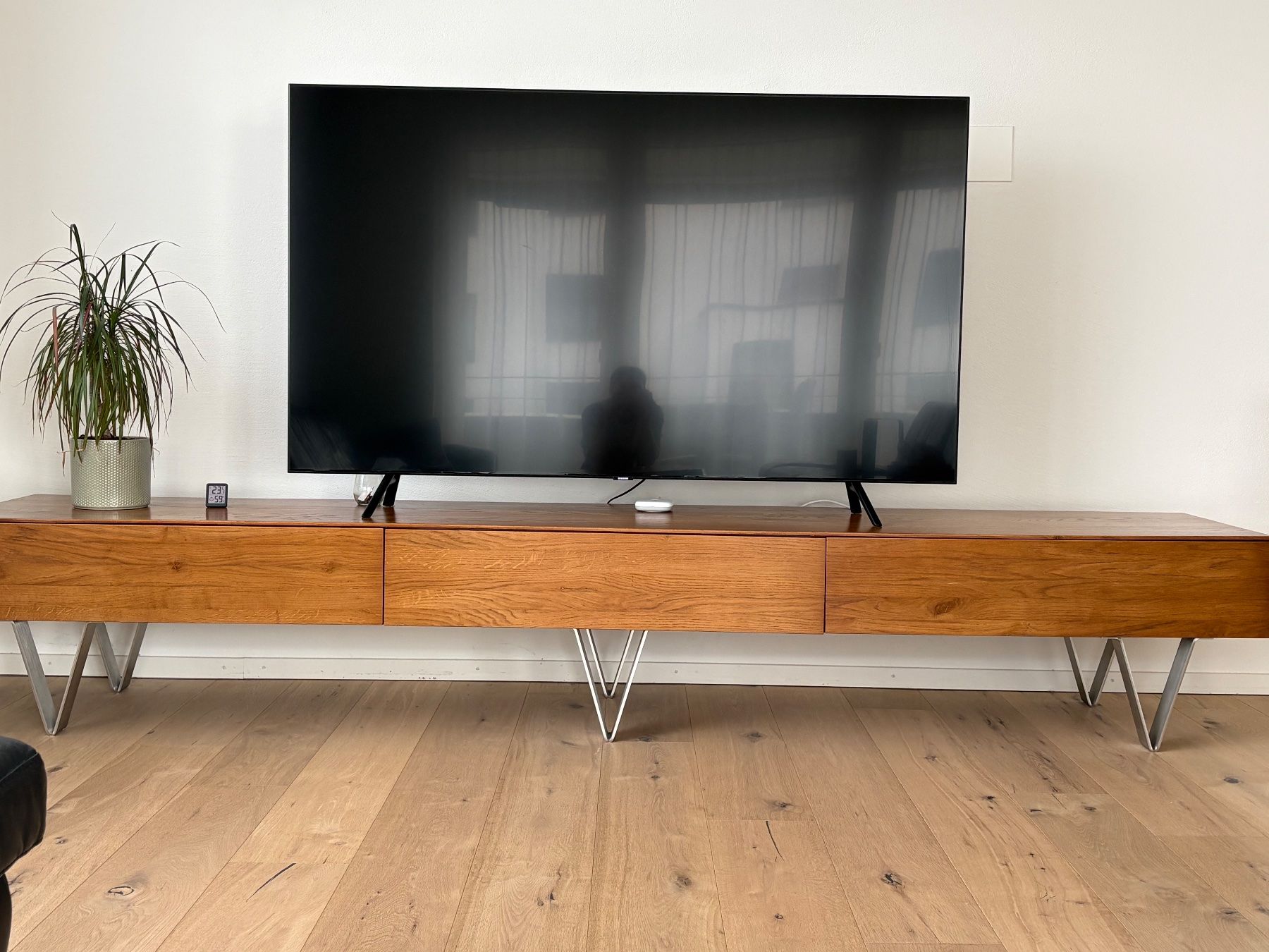 Mobili TV: Lowboard, Massivholz Eiche – Usato da Affoltern am Albis venduto da edina26