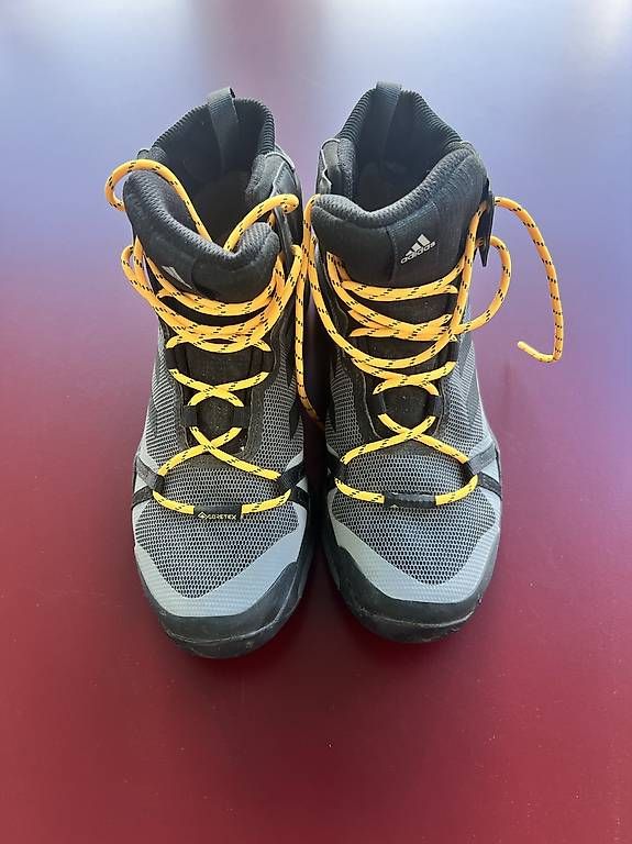 Adidas Scarpe da donna: Adidas Terrex Gr. 8 – Usato da Zürich venduto da Heyke