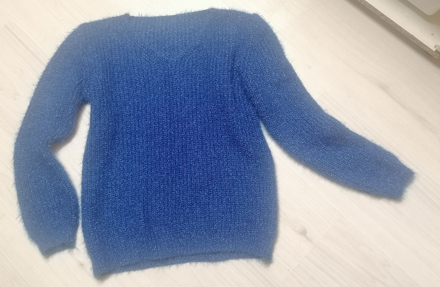 Maglioni & Felpe: Pull, pull en maille, haut, lainage – Usato da Montcherand venduto da petiteoune75