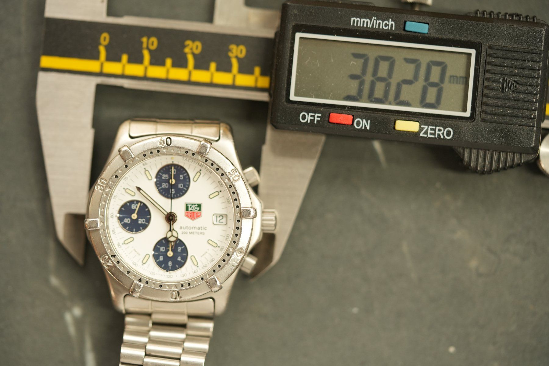 Tag Heuer Orologi: Tag Heuer 2000 – Usato da Faoug venduto da Bruce_Wayne23 6