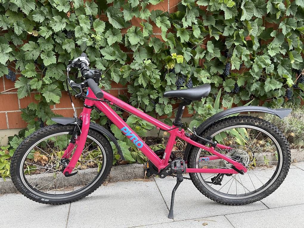 Vélos: Pyro 20 Zoll large Kinderfahrrad – D'occasion à Löhningen par Joliwidi