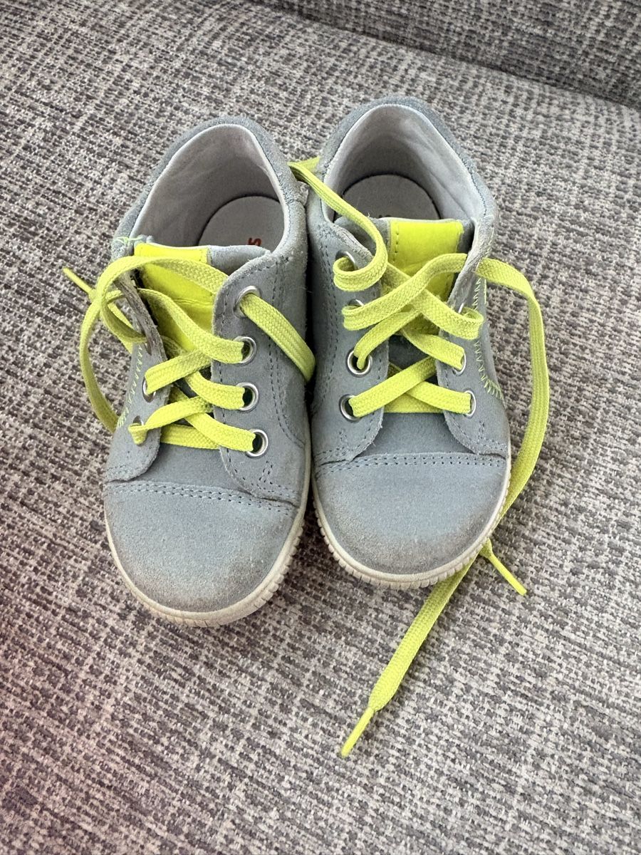 Superfit Scarpe per ragazzi: Superfit Lauflernschuhe Gr. 22 – Usato da Münchenstein venduto da Miresolese