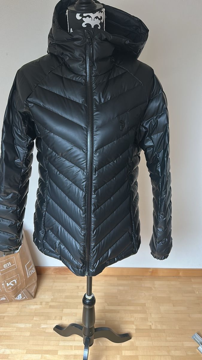 Peak Performance Jacken: Daunenjacke peak Performance Grösse M – Gebraucht aus Beromünster von Moritz0112 3